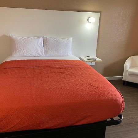 Hotel Eastin Atchison Екстер'єр фото